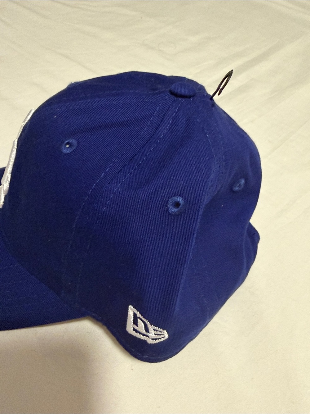 LA Dodgers New Era Royal Blue LA Embroidered 9TWENTY Cap - Picture 3 of 8